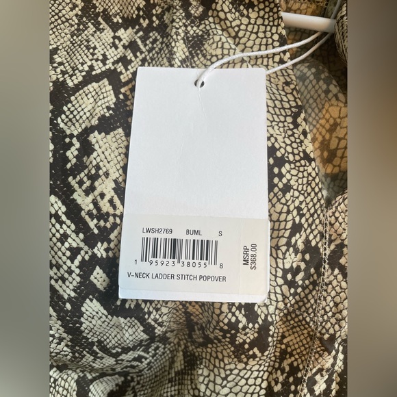 NWT Frame V-Neck Ladder Stitch Popover - Picture 6 of 6